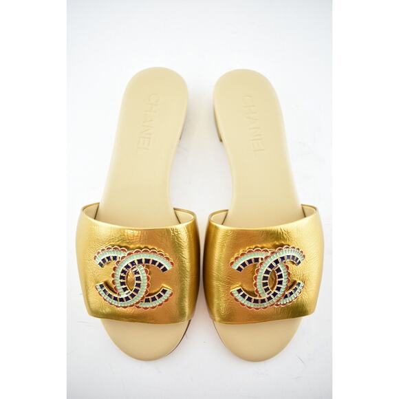 Chanel 19A Gold Laminated Lambskin CC Red Logo Slide Slip On Sandal Mule Flat 36 - Picture 8 of 12
